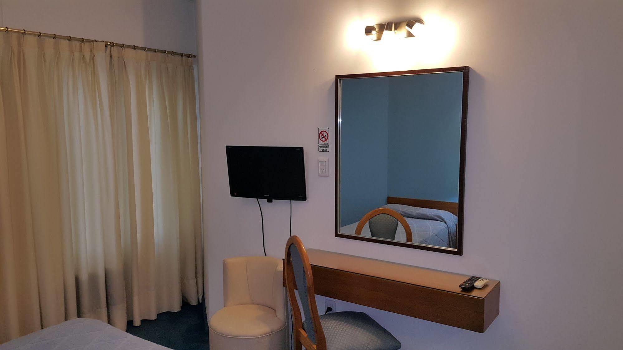 Hotel Avenida بوينس آيرس المظهر الخارجي الصورة