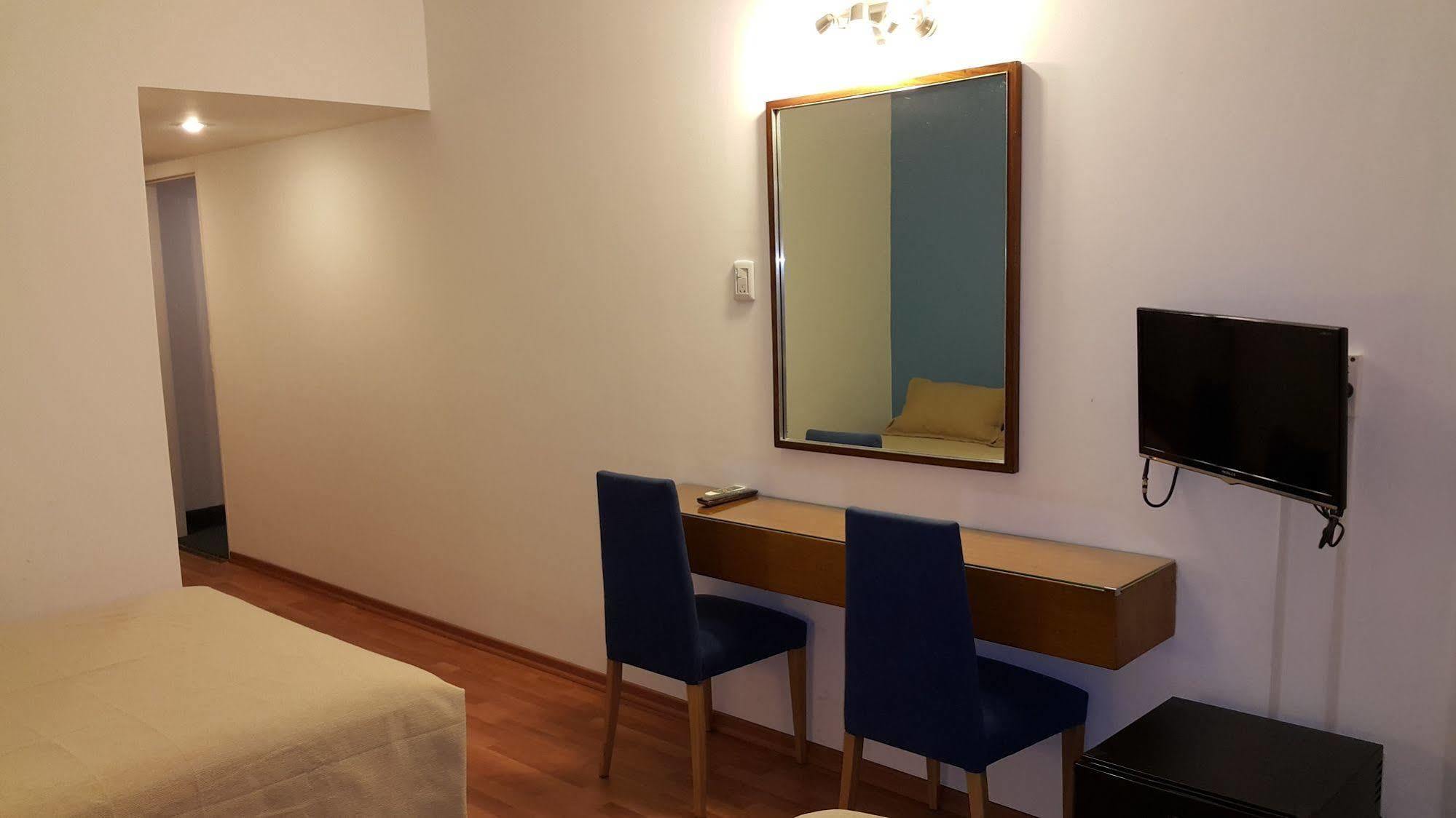 Hotel Avenida بوينس آيرس المظهر الخارجي الصورة