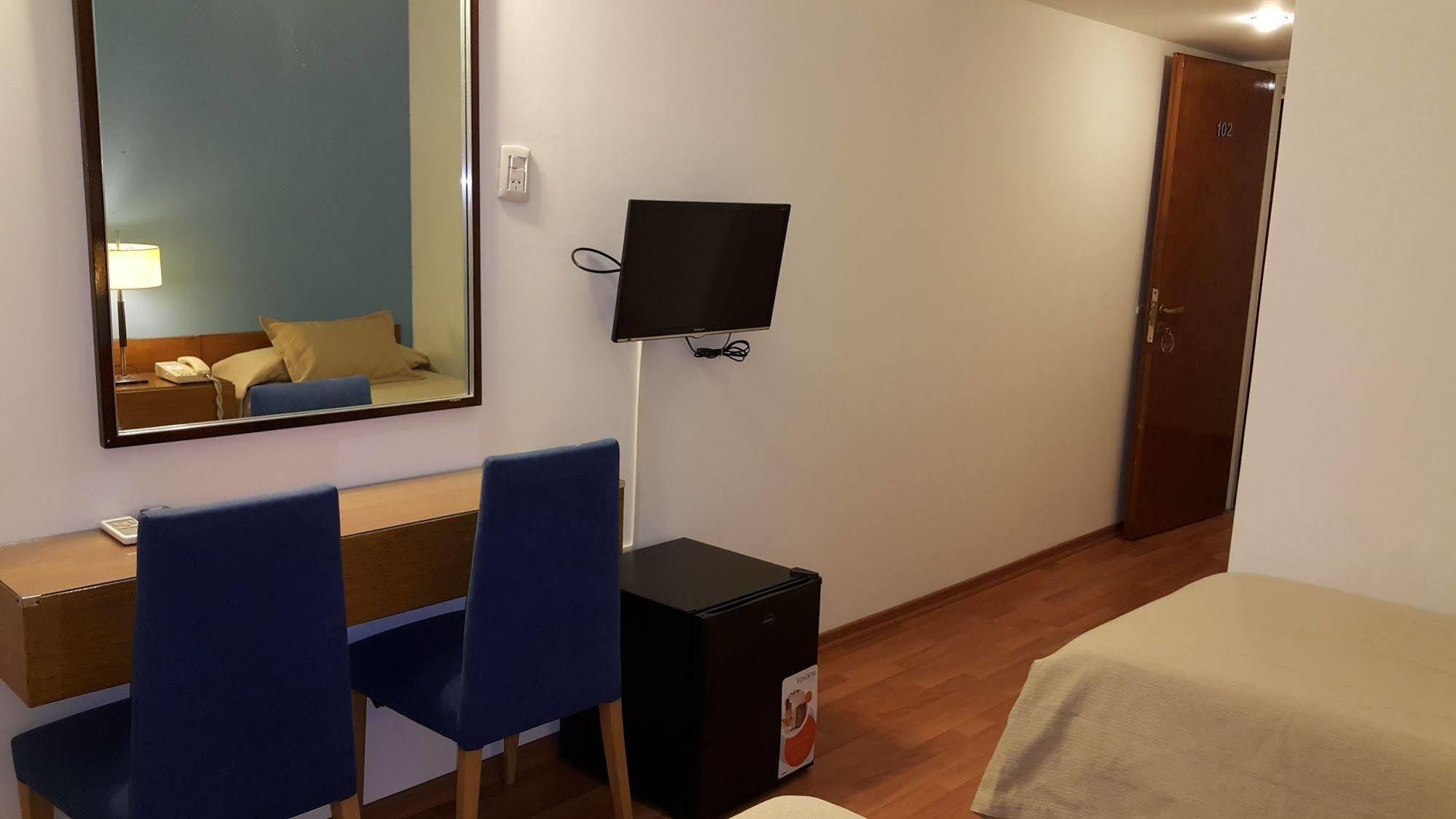 Hotel Avenida بوينس آيرس المظهر الخارجي الصورة